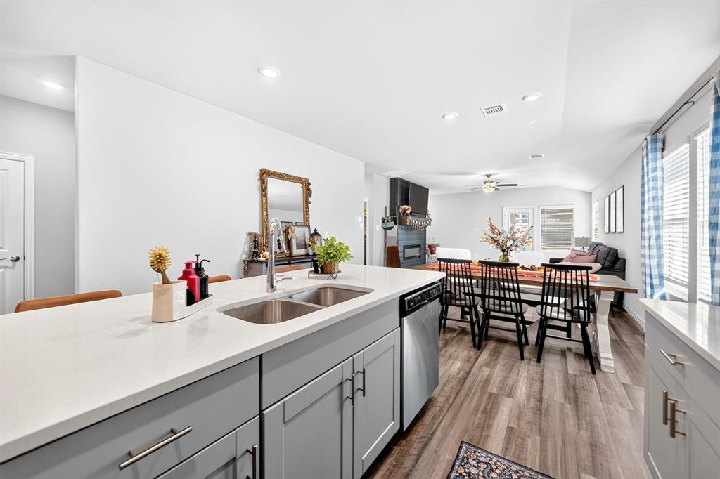 3258 Deckard Drive, Royse City, TX 75189