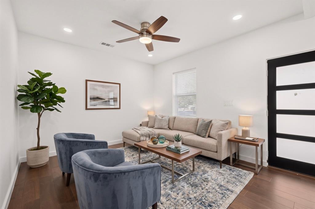 1100 S Brighton Avenue, Dallas, TX 75208
