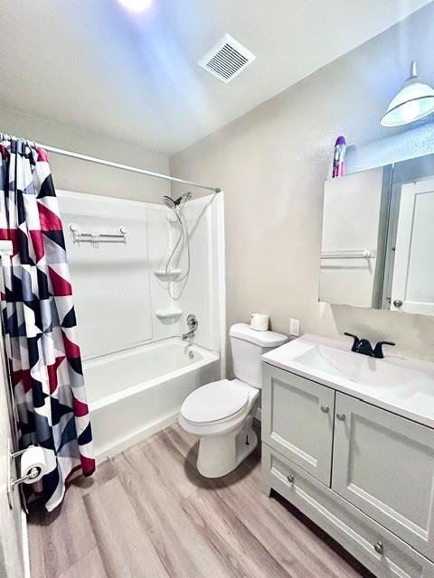 904 W Ave E, Garland, TX 75040