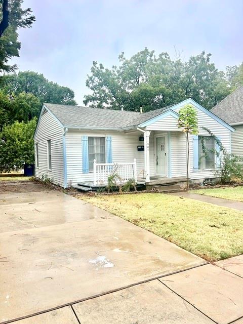 904 W Ave E, Garland, TX 75040 904 W Ave E, Garland, TX 75040