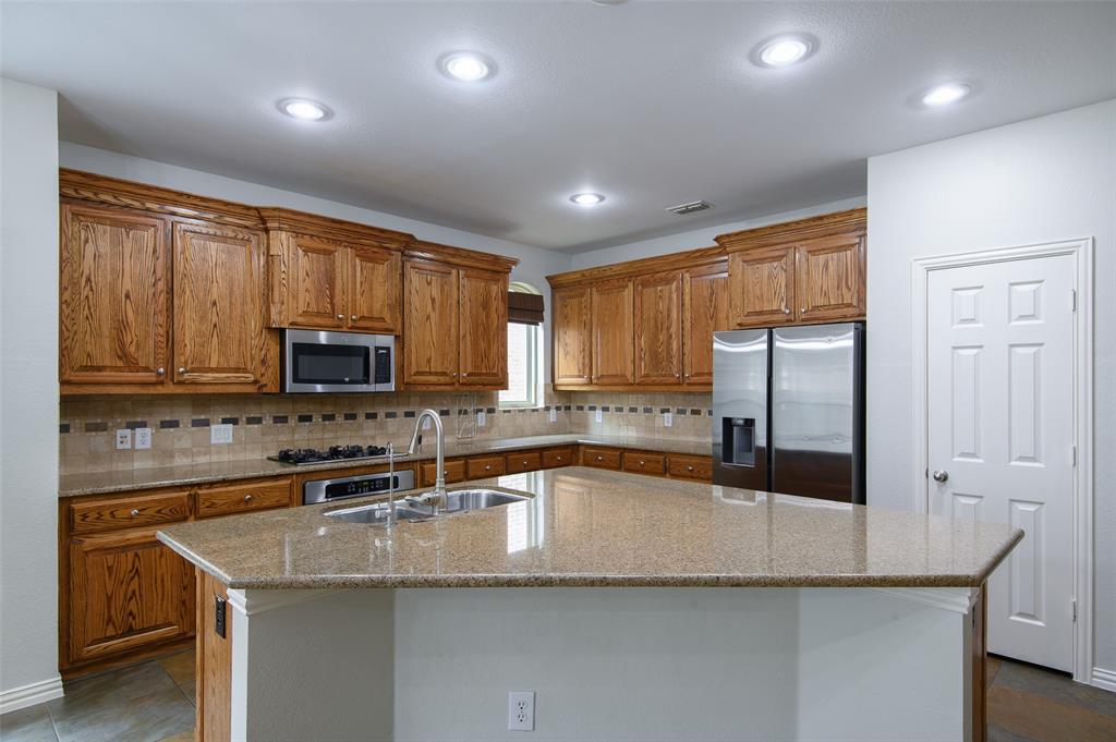 926 Sloan Drive, Allen, TX 75013