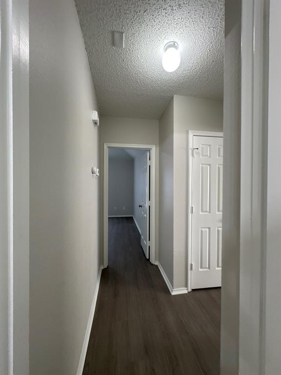1221 Newsom Road, Mesquite, TX 75149