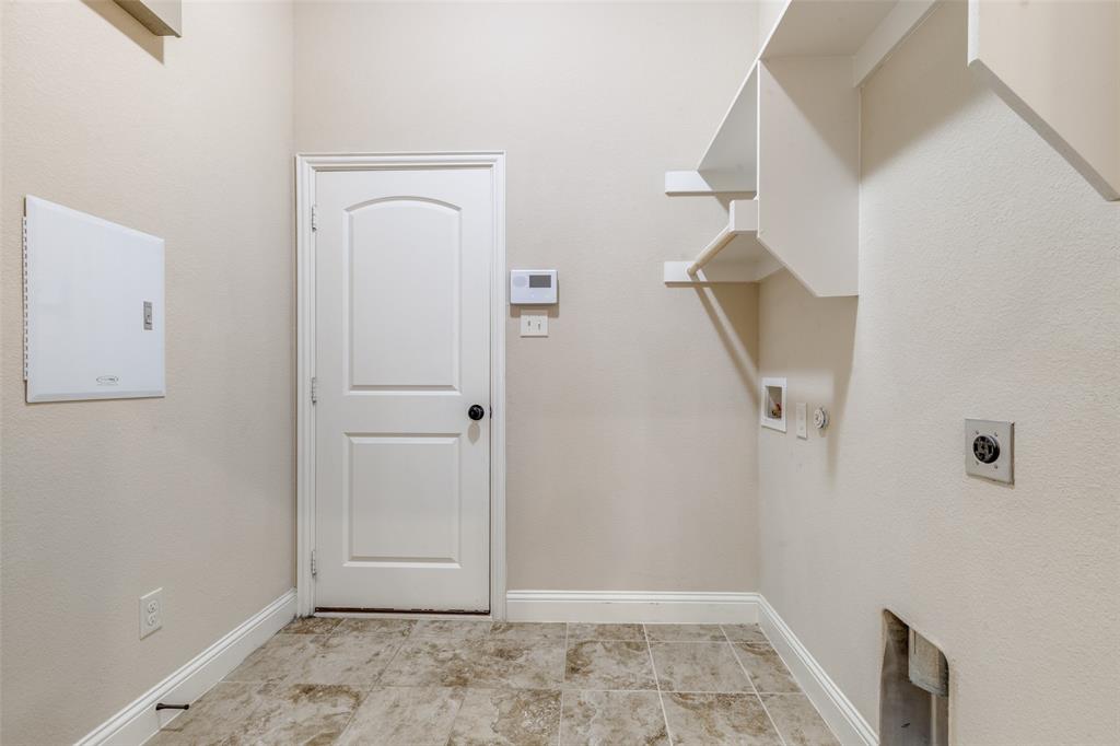 229 Dakota Drive, Waxahachie, TX 75167