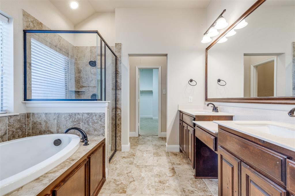 229 Dakota Drive, Waxahachie, TX 75167