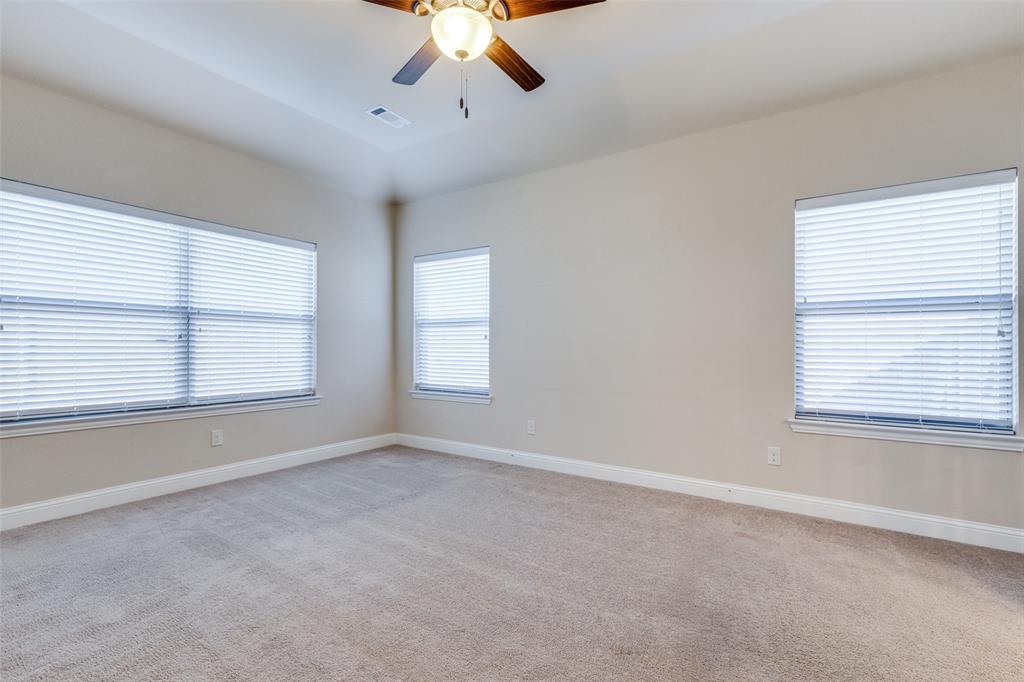 229 Dakota Drive, Waxahachie, TX 75167