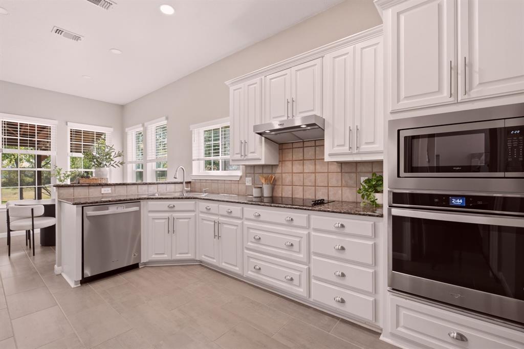 1915 Thornberry Drive, Melissa, TX 75454