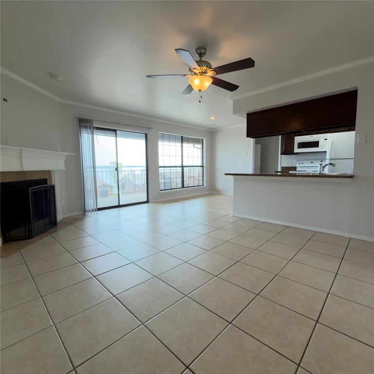 4488 Chaha Road, #204, Garland, TX 75043 4488 Chaha Road, #204, Garland, TX 75043