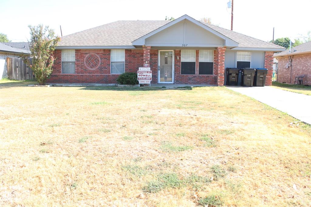 307 Briar Creek Drive, Crandall, TX 75114