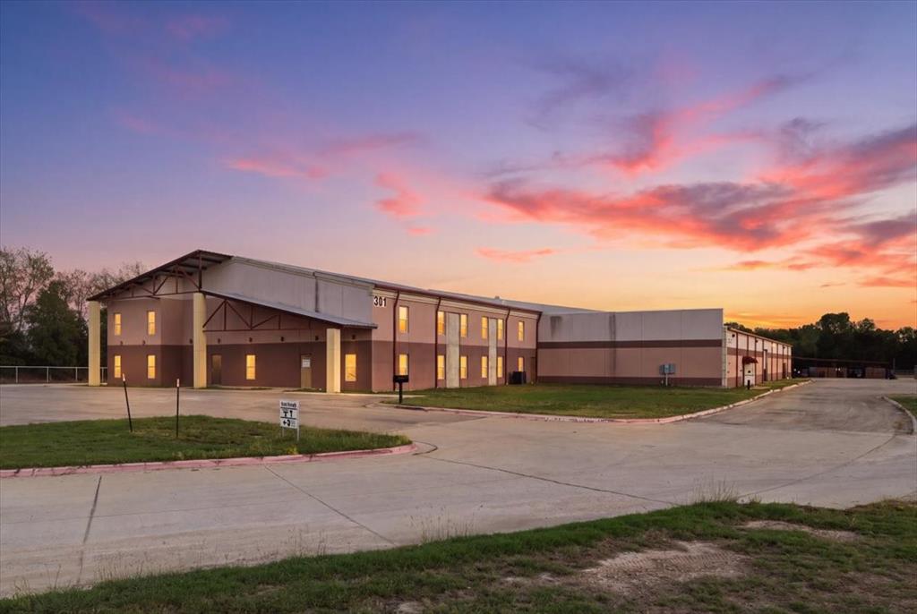 301 Interstate Highway 30, Greenville, TX 75402