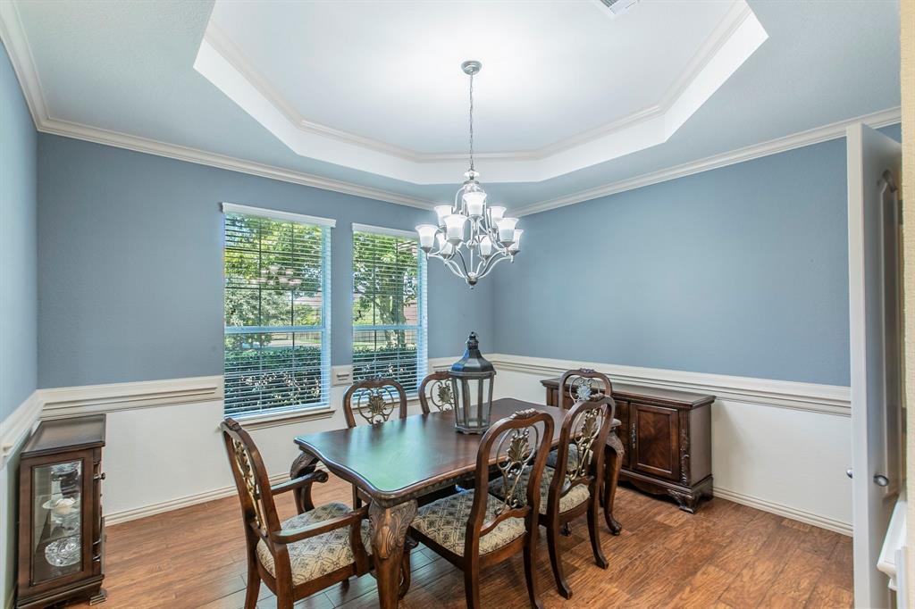 120 Crestbrook Court, Midlothian, TX 76065