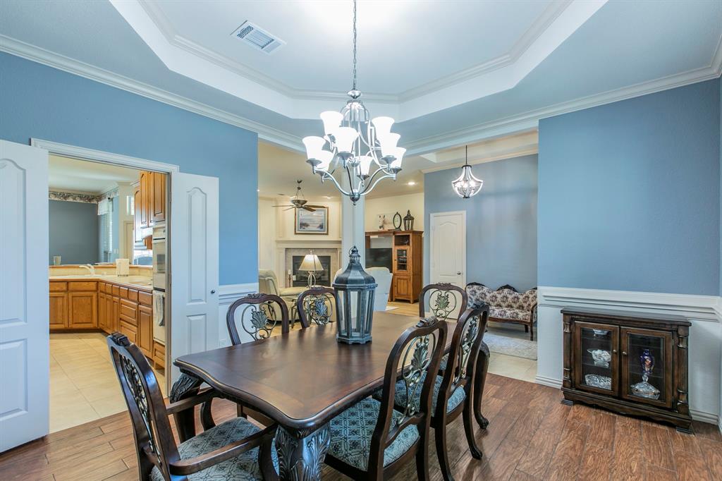 120 Crestbrook Court, Midlothian, TX 76065