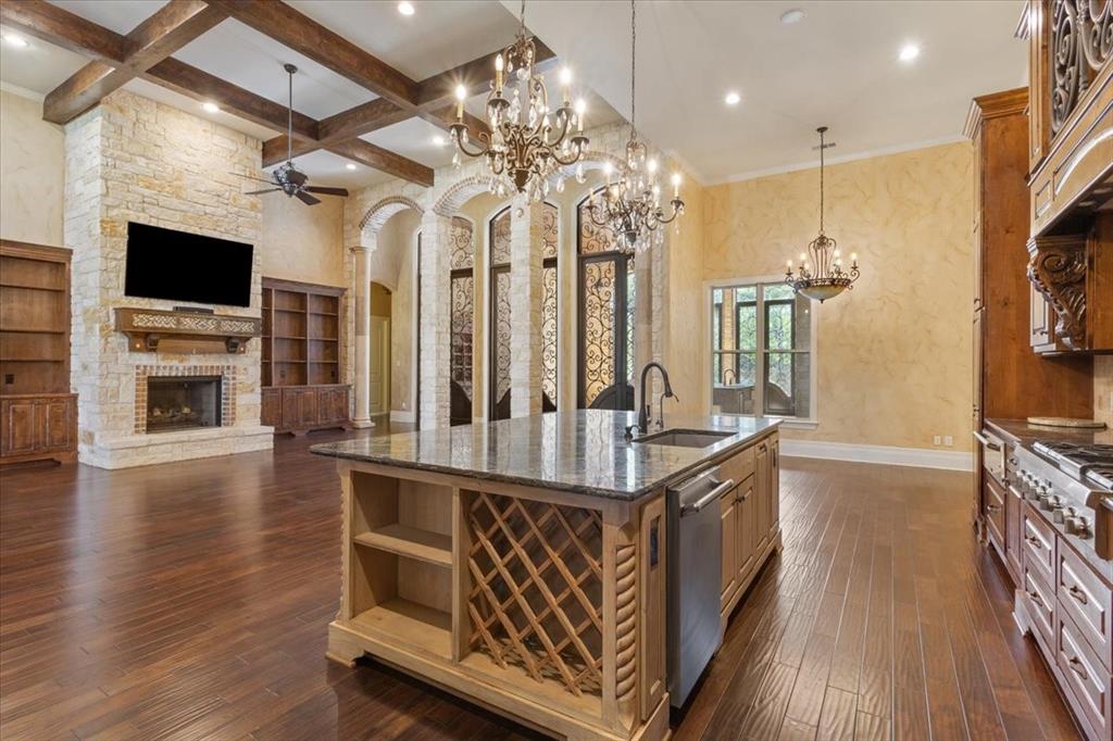 10020 Hidden Bluff, Waco, TX 76657