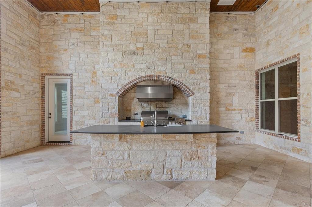 10020 Hidden Bluff, Waco, TX 76657