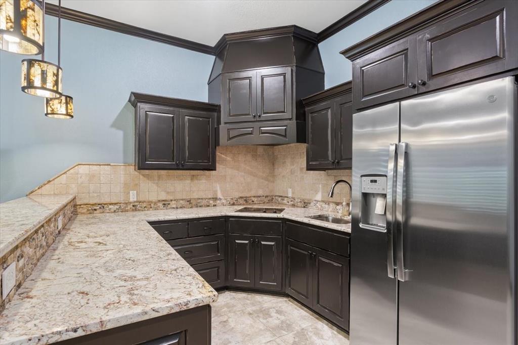 10020 Hidden Bluff, Waco, TX 76657