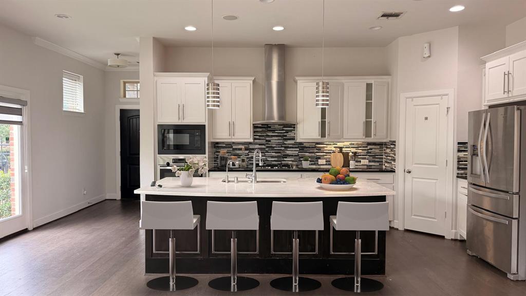 6683 Escondido Street, Irving, TX 75039 6683 Escondido Street, Irving, TX 75039