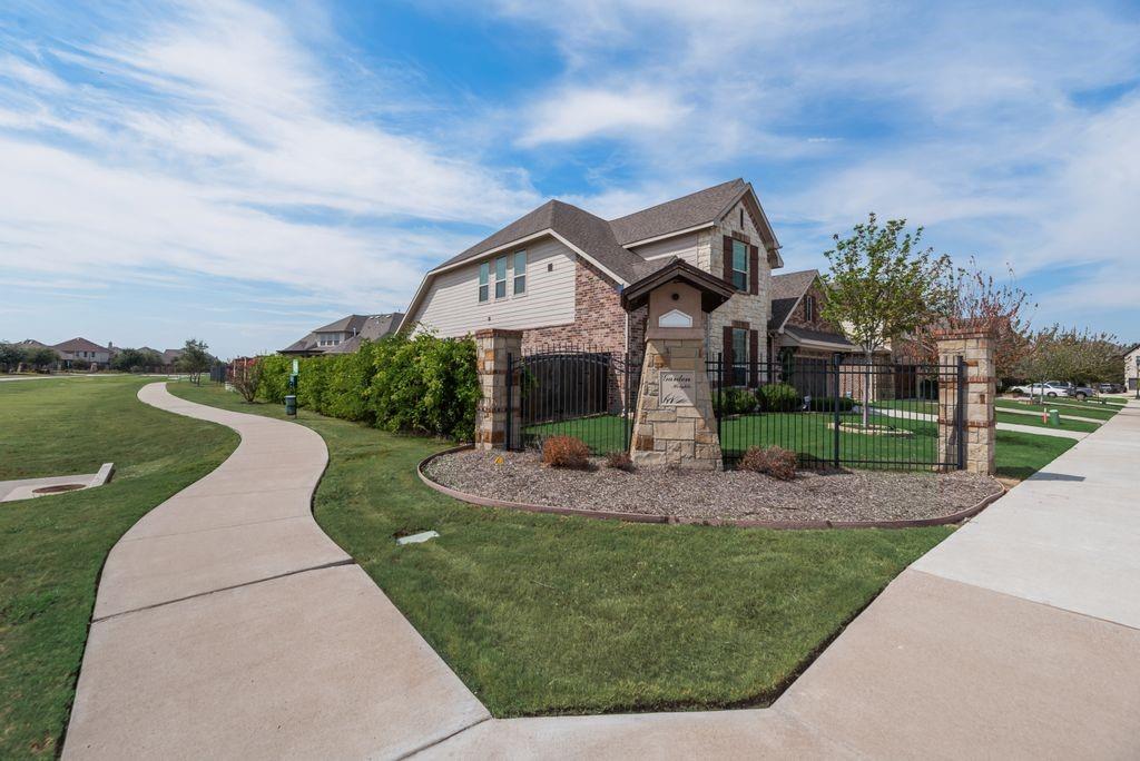 4612 Morning Glory Lane, Mansfield, TX 76063
