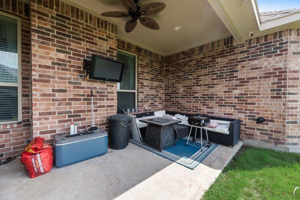 4612 Morning Glory Lane, Mansfield, TX 76063