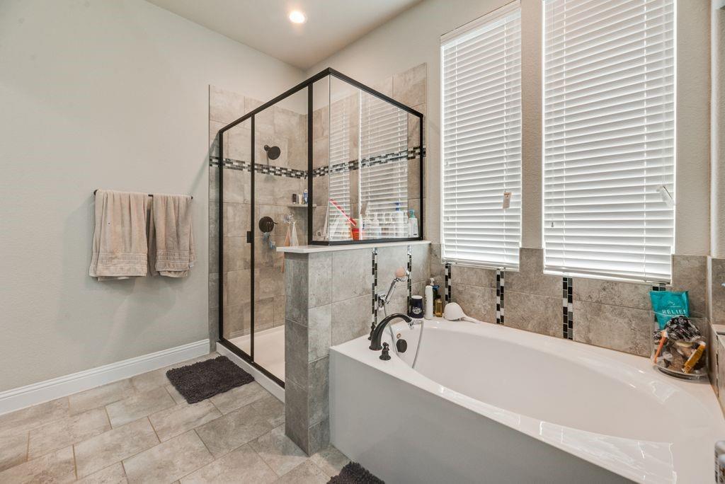 4612 Morning Glory Lane, Mansfield, TX 76063