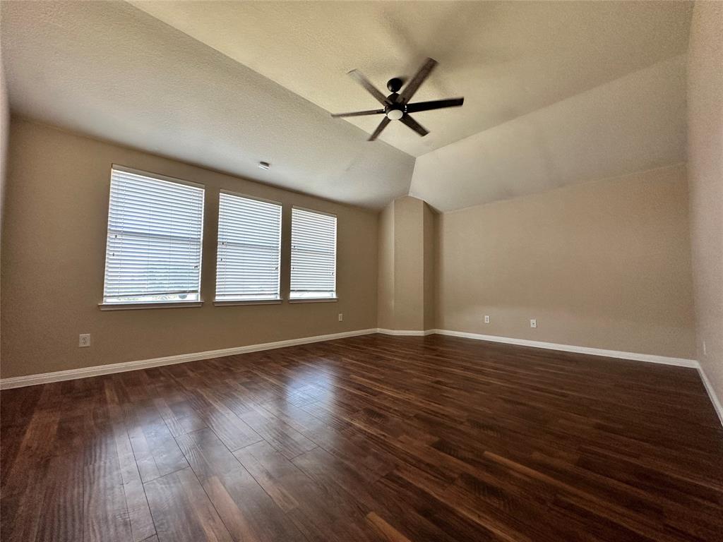 2013 Helmoken Falls Drive, Anna, TX 75409