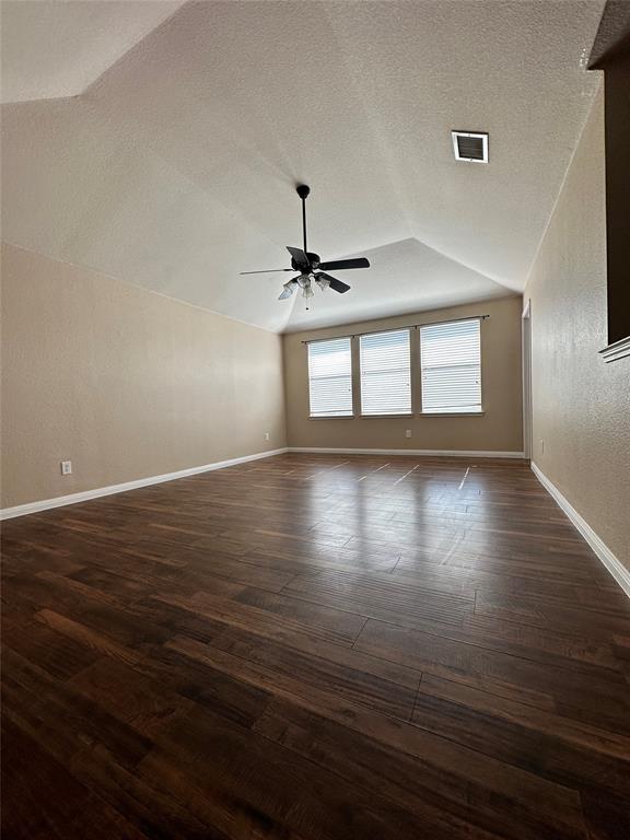 2013 Helmoken Falls Drive, Anna, TX 75409