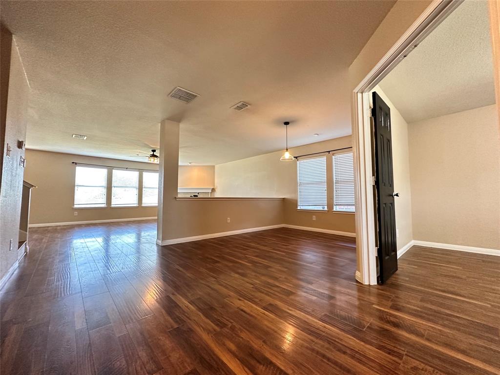 2013 Helmoken Falls Drive, Anna, TX 75409