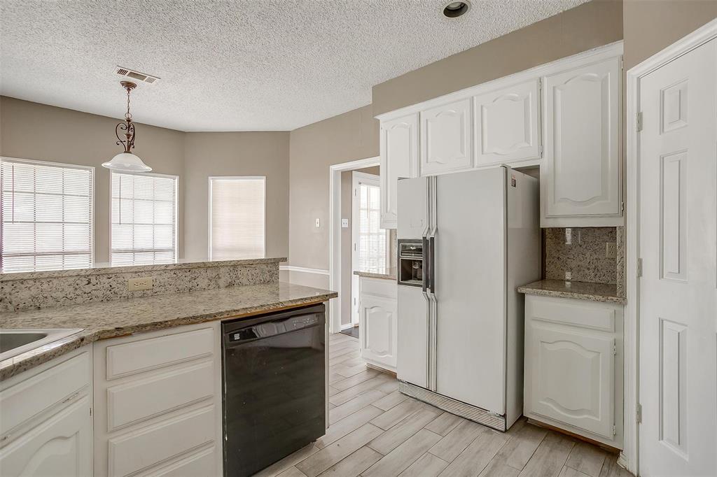 9017 Rodeo Drive, Irving, TX 75063