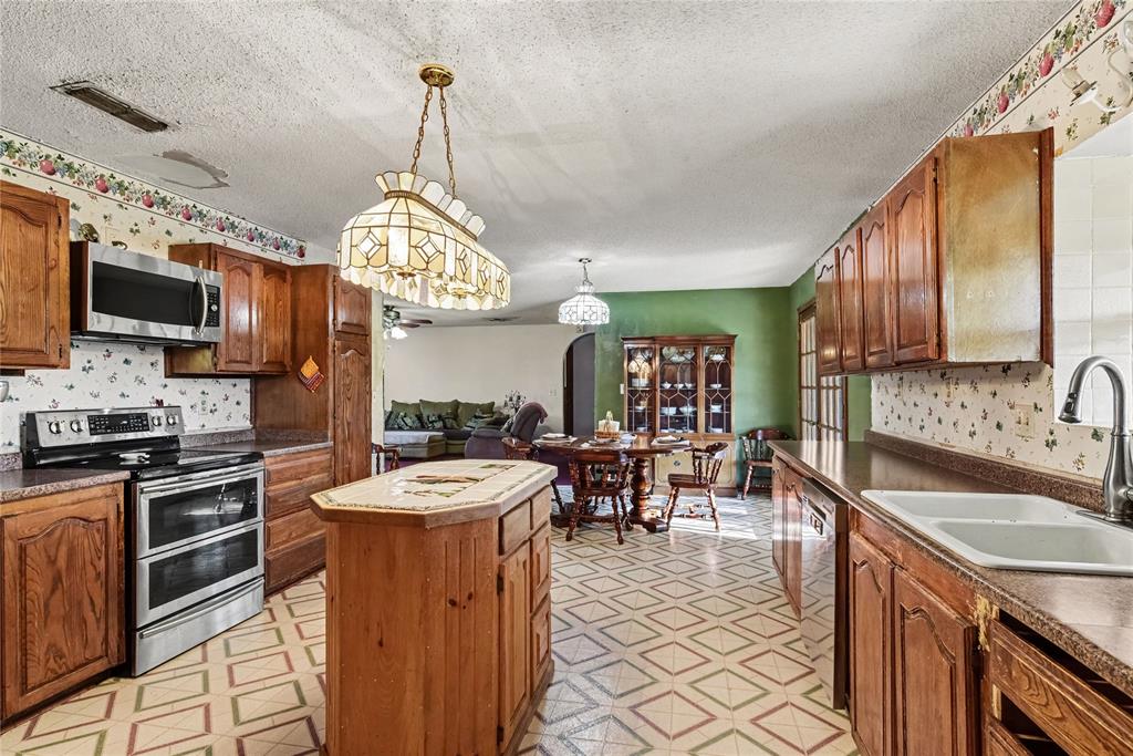 17723 County Road 322a, Terrell, TX 75160 17723 County Road 322a, Terrell, TX 75160