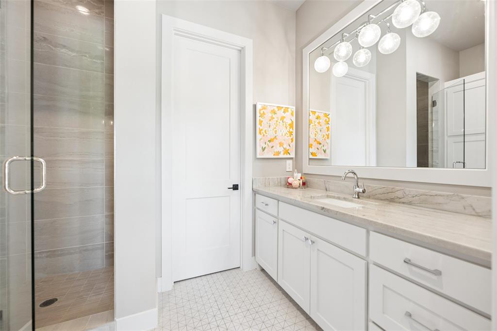 826 Marie Drive, Colleyville, TX 76034
