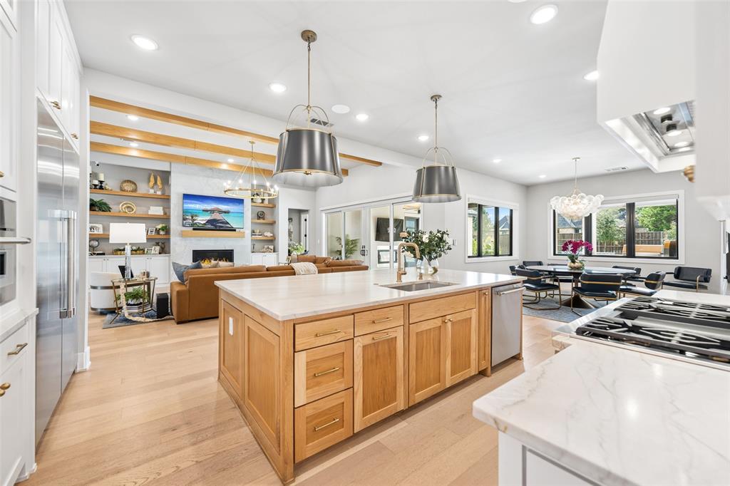 826 Marie Drive, Colleyville, TX 76034