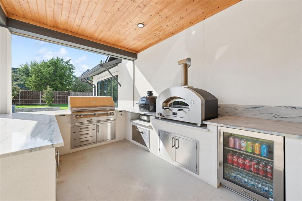 826 Marie Drive, Colleyville, TX 76034