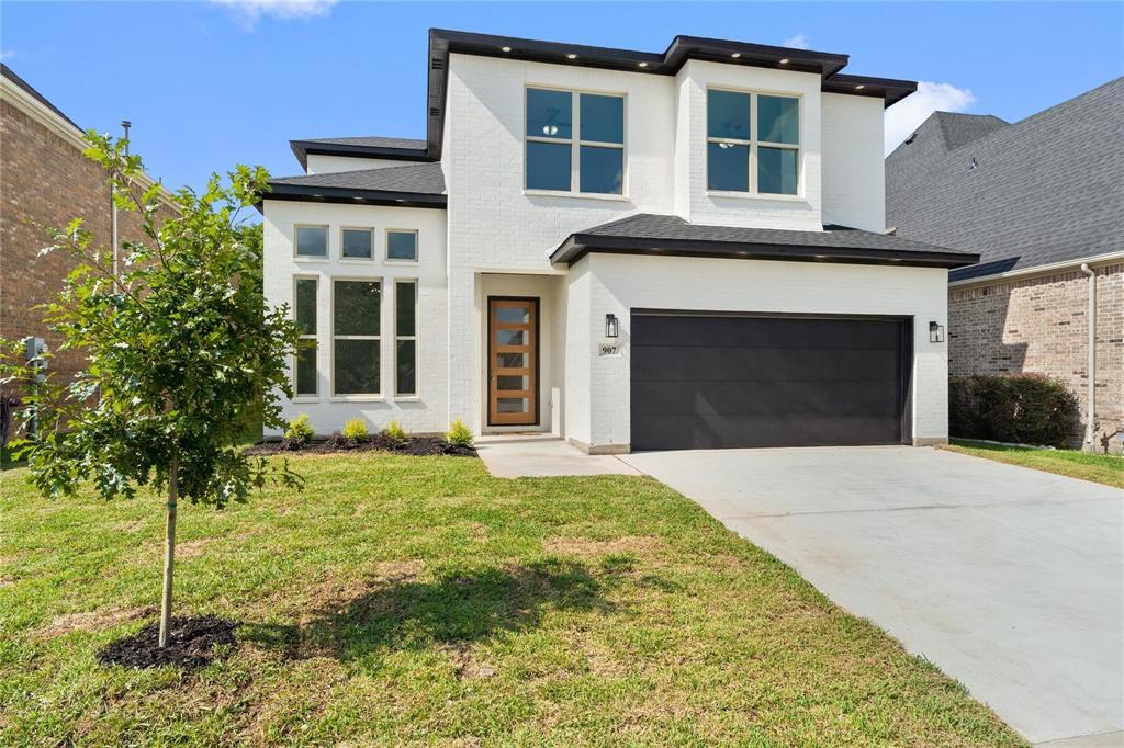907 Saint George Place, DeSoto, TX 75115