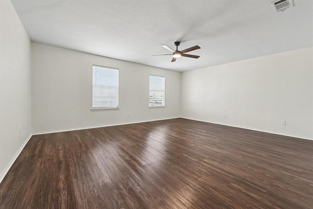 48 Daisy Drive, Fate, TX 75087