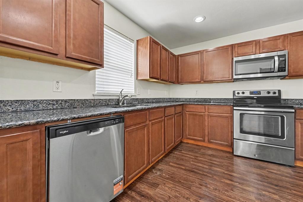 48 Daisy Drive, Fate, TX 75087