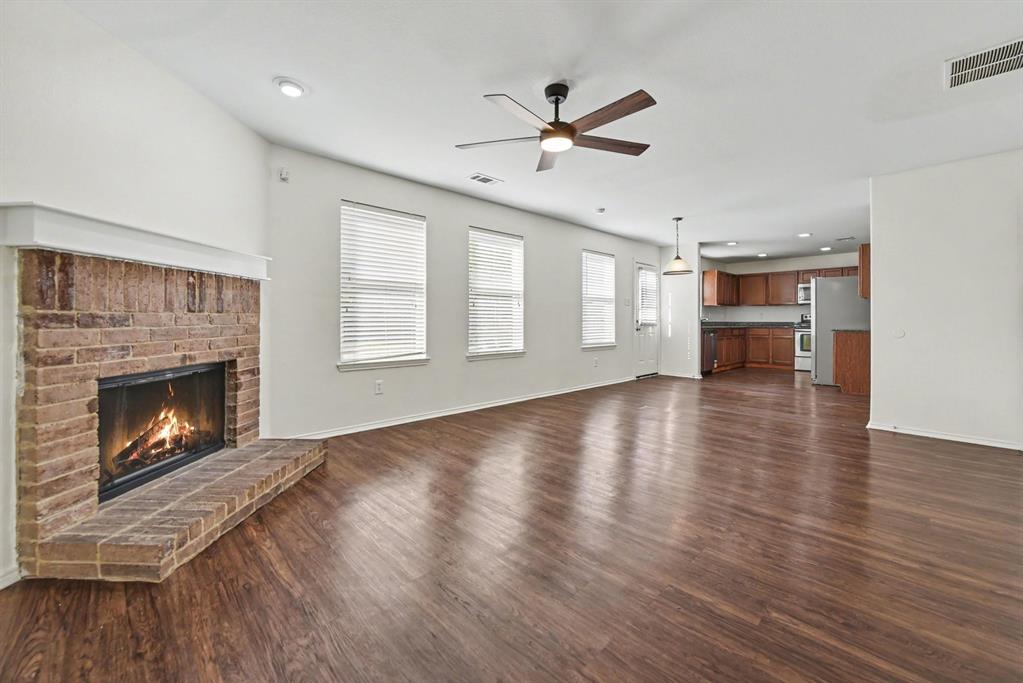 48 Daisy Drive, Fate, TX 75087