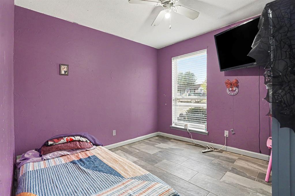 310 Blueberry Drive, Duncanville, TX 75116