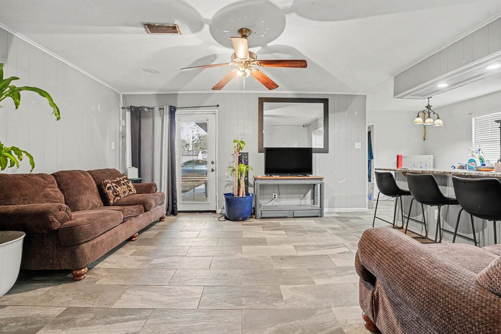 310 Blueberry Drive, Duncanville, TX 75116