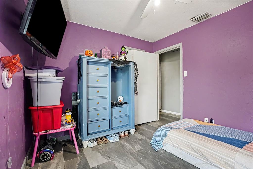 310 Blueberry Drive, Duncanville, TX 75116