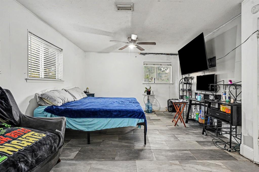 310 Blueberry Drive, Duncanville, TX 75116