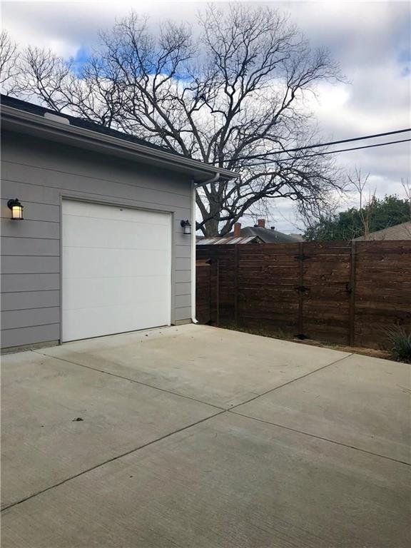 805 Melba Street, #B, Dallas, TX 75208