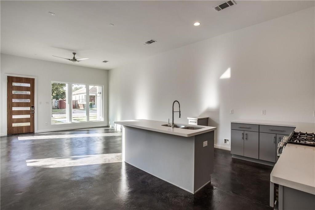 805 Melba Street, #B, Dallas, TX 75208