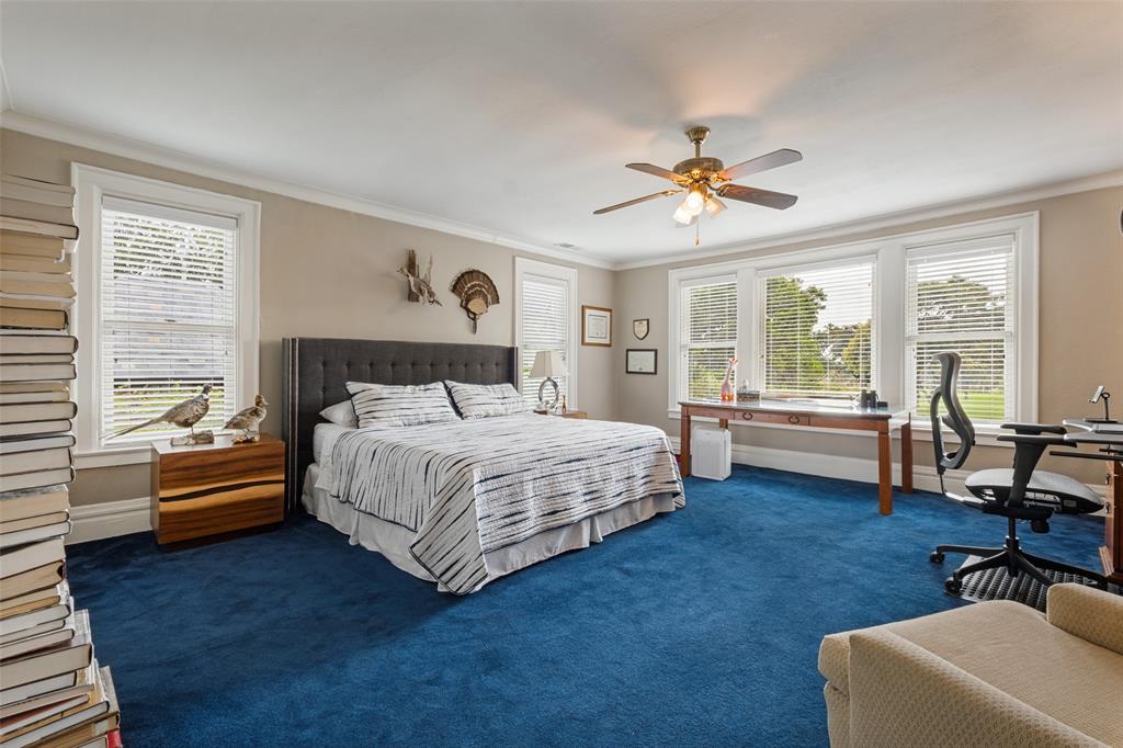 6703 Country Club Circle, Dallas, TX 75214