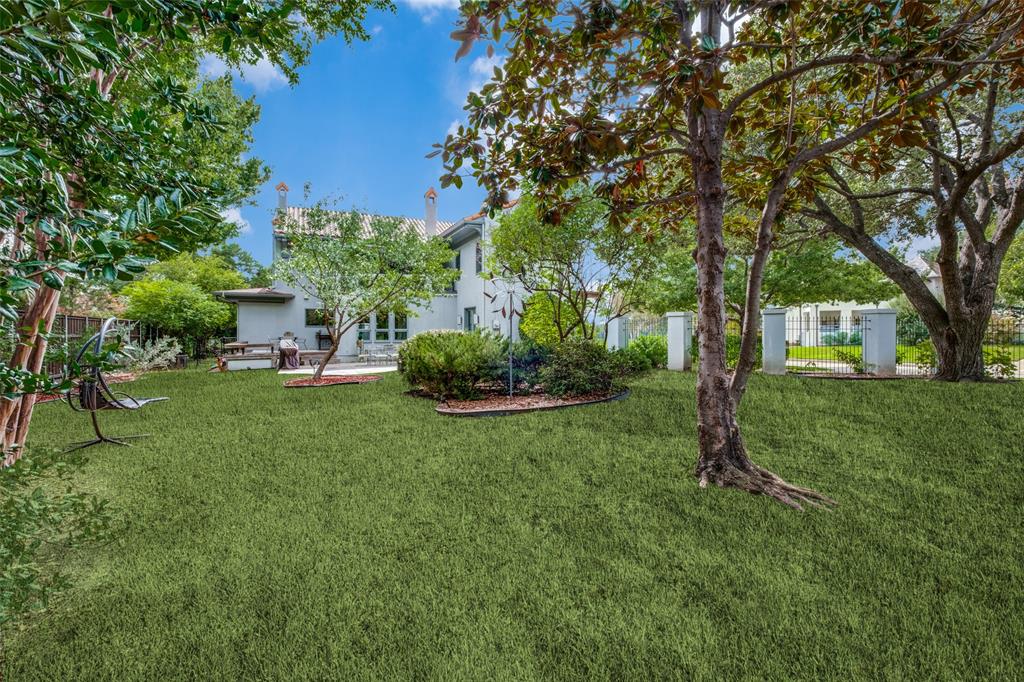 6703 Country Club Circle, Dallas, TX 75214