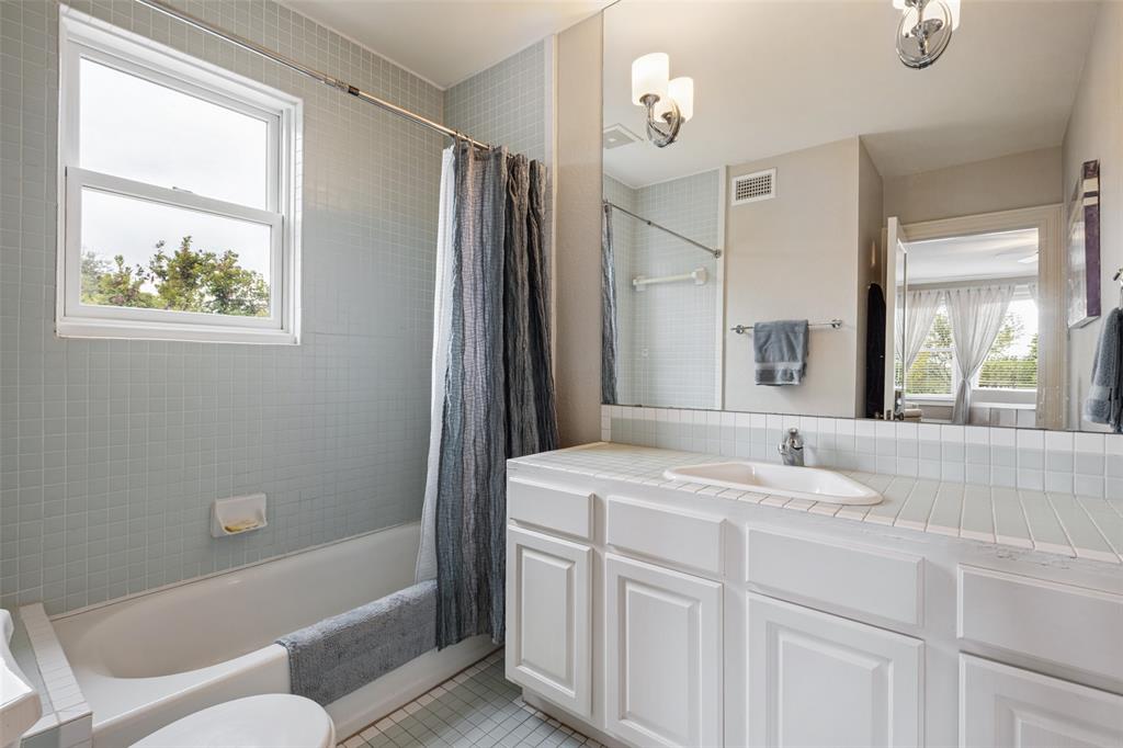 6703 Country Club Circle, Dallas, TX 75214