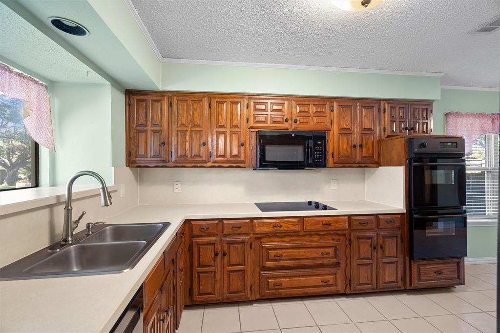 Expansive counter space perfect for party prep and easy entertaining