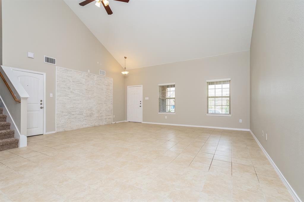 2212 Tombstone Road, Forney, TX 75126 2212 Tombstone Road, Forney, TX 75126