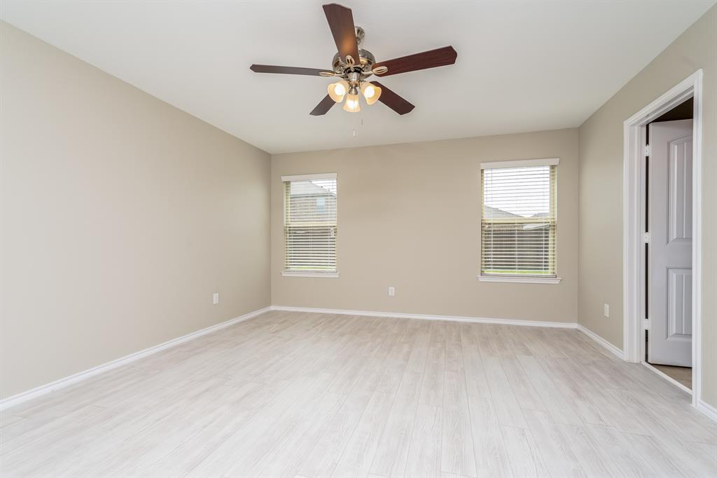 2212 Tombstone Road, Forney, TX 75126 2212 Tombstone Road, Forney, TX 75126