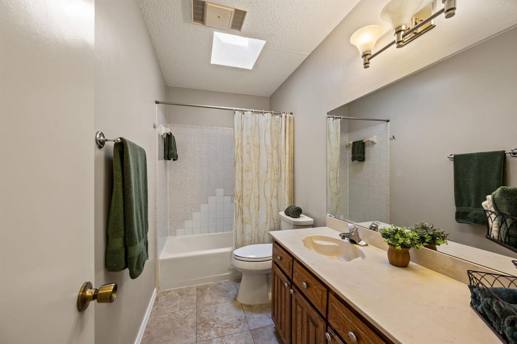 3500 Primrose Lane, Bedford, TX 76021
