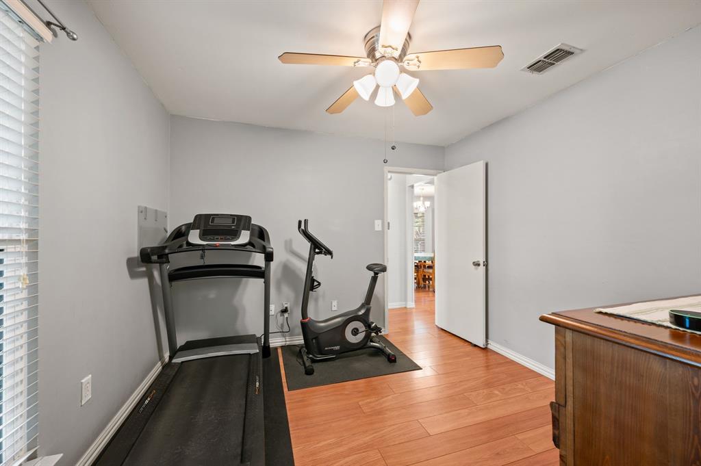3500 Primrose Lane, Bedford, TX 76021