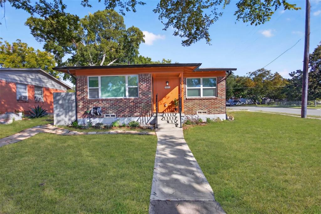 421 Wallace Drive, Garland, TX 75041