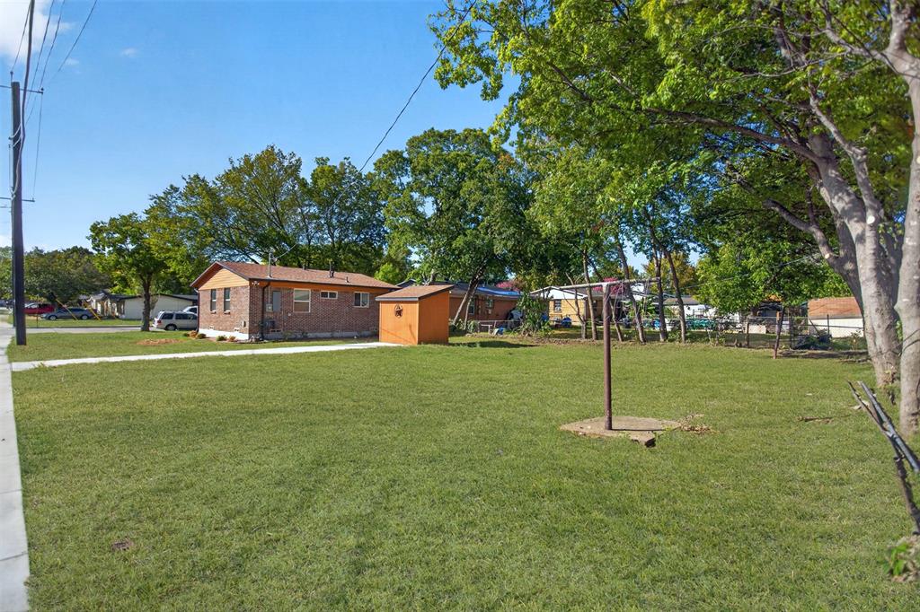 421 Wallace Drive, Garland, TX 75041